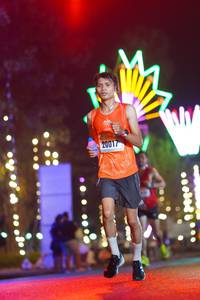 BIB: 20017
                            <button type="button" onclick="openModal(16863276)" class="btn btn-primary btn-sm float-right btn-popup" data-toggle="modal" data-target=".modal-high-quality">
                        <i class="fas fa-shopping-cart"></i> Add to Cart
                    </button>
                                            <button type="button" onclick="isThisMe(16863276, true)" class="btn btn-success btn-sm float-right btn-popup btn-isme hidden" data-toggle="tooltip" data-placement="bottom" title="นี่คือรูปของคุณใช่ไหม คลิกที่นี่เพื่อเอาเข้าอัลบั้ม">
                        <i class="fas fa-plus"></i> Add to album
                    </button>
                    <button type="button" onclick="isThisMe(16863276, false)" class="btn btn-warning btn-sm float-right btn-popup btn-isnotme hidden">
                        <i class="fas fa-ban"></i> Remove from album
                    </button>