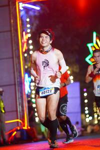 BIB: 40122
                            <button type="button" onclick="openModal(16868361)" class="btn btn-primary btn-sm float-right btn-popup" data-toggle="modal" data-target=".modal-high-quality">
                        <i class="fas fa-shopping-cart"></i> Add to Cart
                    </button>
                                            <button type="button" onclick="isThisMe(16868361, true)" class="btn btn-success btn-sm float-right btn-popup btn-isme hidden" data-toggle="tooltip" data-placement="bottom" title="นี่คือรูปของคุณใช่ไหม คลิกที่นี่เพื่อเอาเข้าอัลบั้ม">
                        <i class="fas fa-plus"></i> Add to album
                    </button>
                    <button type="button" onclick="isThisMe(16868361, false)" class="btn btn-warning btn-sm float-right btn-popup btn-isnotme hidden">
                        <i class="fas fa-ban"></i> Remove from album
                    </button>