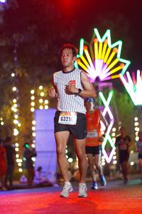 BIB: 63214
                            <button type="button" onclick="openModal(16881843)" class="btn btn-primary btn-sm float-right btn-popup" data-toggle="modal" data-target=".modal-high-quality">
                        <i class="fas fa-shopping-cart"></i> Add to Cart
                    </button>
                                            <button type="button" onclick="isThisMe(16881843, true)" class="btn btn-success btn-sm float-right btn-popup btn-isme hidden" data-toggle="tooltip" data-placement="bottom" title="นี่คือรูปของคุณใช่ไหม คลิกที่นี่เพื่อเอาเข้าอัลบั้ม">
                        <i class="fas fa-plus"></i> Add to album
                    </button>
                    <button type="button" onclick="isThisMe(16881843, false)" class="btn btn-warning btn-sm float-right btn-popup btn-isnotme hidden">
                        <i class="fas fa-ban"></i> Remove from album
                    </button>