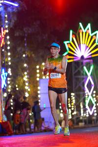 BIB: 20352
                            <button type="button" onclick="openModal(16875901)" class="btn btn-primary btn-sm float-right btn-popup" data-toggle="modal" data-target=".modal-high-quality">
                        <i class="fas fa-shopping-cart"></i> Add to Cart
                    </button>
                                            <button type="button" onclick="isThisMe(16875901, true)" class="btn btn-success btn-sm float-right btn-popup btn-isme hidden" data-toggle="tooltip" data-placement="bottom" title="นี่คือรูปของคุณใช่ไหม คลิกที่นี่เพื่อเอาเข้าอัลบั้ม">
                        <i class="fas fa-plus"></i> Add to album
                    </button>
                    <button type="button" onclick="isThisMe(16875901, false)" class="btn btn-warning btn-sm float-right btn-popup btn-isnotme hidden">
                        <i class="fas fa-ban"></i> Remove from album
                    </button>