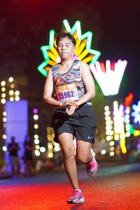 BIB: 25962
                            <button type="button" onclick="openModal(16817653)" class="btn btn-primary btn-sm float-right btn-popup" data-toggle="modal" data-target=".modal-high-quality">
                        <i class="fas fa-shopping-cart"></i> Add to Cart
                    </button>
                                            <button type="button" onclick="isThisMe(16817653, true)" class="btn btn-success btn-sm float-right btn-popup btn-isme hidden" data-toggle="tooltip" data-placement="bottom" title="นี่คือรูปของคุณใช่ไหม คลิกที่นี่เพื่อเอาเข้าอัลบั้ม">
                        <i class="fas fa-plus"></i> Add to album
                    </button>
                    <button type="button" onclick="isThisMe(16817653, false)" class="btn btn-warning btn-sm float-right btn-popup btn-isnotme hidden">
                        <i class="fas fa-ban"></i> Remove from album
                    </button>