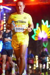 BIB: 20940
                            <button type="button" onclick="openModal(16873149)" class="btn btn-primary btn-sm float-right btn-popup" data-toggle="modal" data-target=".modal-high-quality">
                        <i class="fas fa-shopping-cart"></i> Add to Cart
                    </button>
                                            <button type="button" onclick="isThisMe(16873149, true)" class="btn btn-success btn-sm float-right btn-popup btn-isme hidden" data-toggle="tooltip" data-placement="bottom" title="นี่คือรูปของคุณใช่ไหม คลิกที่นี่เพื่อเอาเข้าอัลบั้ม">
                        <i class="fas fa-plus"></i> Add to album
                    </button>
                    <button type="button" onclick="isThisMe(16873149, false)" class="btn btn-warning btn-sm float-right btn-popup btn-isnotme hidden">
                        <i class="fas fa-ban"></i> Remove from album
                    </button>