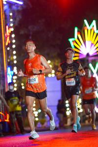 BIB: 21420, 20894
                            <button type="button" onclick="openModal(16840563)" class="btn btn-primary btn-sm float-right btn-popup" data-toggle="modal" data-target=".modal-high-quality">
                        <i class="fas fa-shopping-cart"></i> Add to Cart
                    </button>
                                            <button type="button" onclick="isThisMe(16840563, true)" class="btn btn-success btn-sm float-right btn-popup btn-isme hidden" data-toggle="tooltip" data-placement="bottom" title="นี่คือรูปของคุณใช่ไหม คลิกที่นี่เพื่อเอาเข้าอัลบั้ม">
                        <i class="fas fa-plus"></i> Add to album
                    </button>
                    <button type="button" onclick="isThisMe(16840563, false)" class="btn btn-warning btn-sm float-right btn-popup btn-isnotme hidden">
                        <i class="fas fa-ban"></i> Remove from album
                    </button>