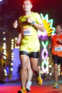 BIB: 21066, 21396, 2000
                            <button type="button" onclick="openModal(16822445)" class="btn btn-primary btn-sm float-right btn-popup" data-toggle="modal" data-target=".modal-high-quality">
                        <i class="fas fa-shopping-cart"></i> Add to Cart
                    </button>
                                            <button type="button" onclick="isThisMe(16822445, true)" class="btn btn-success btn-sm float-right btn-popup btn-isme hidden" data-toggle="tooltip" data-placement="bottom" title="นี่คือรูปของคุณใช่ไหม คลิกที่นี่เพื่อเอาเข้าอัลบั้ม">
                        <i class="fas fa-plus"></i> Add to album
                    </button>
                    <button type="button" onclick="isThisMe(16822445, false)" class="btn btn-warning btn-sm float-right btn-popup btn-isnotme hidden">
                        <i class="fas fa-ban"></i> Remove from album
                    </button>