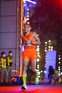 BIB: 
                            <button type="button" onclick="openModal(16865163)" class="btn btn-primary btn-sm float-right btn-popup" data-toggle="modal" data-target=".modal-high-quality">
                        <i class="fas fa-shopping-cart"></i> Add to Cart
                    </button>
                                            <button type="button" onclick="isThisMe(16865163, true)" class="btn btn-success btn-sm float-right btn-popup btn-isme hidden" data-toggle="tooltip" data-placement="bottom" title="นี่คือรูปของคุณใช่ไหม คลิกที่นี่เพื่อเอาเข้าอัลบั้ม">
                        <i class="fas fa-plus"></i> Add to album
                    </button>
                    <button type="button" onclick="isThisMe(16865163, false)" class="btn btn-warning btn-sm float-right btn-popup btn-isnotme hidden">
                        <i class="fas fa-ban"></i> Remove from album
                    </button>