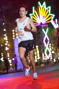 BIB: 7202
                            <button type="button" onclick="openModal(16804250)" class="btn btn-primary btn-sm float-right btn-popup" data-toggle="modal" data-target=".modal-high-quality">
                        <i class="fas fa-shopping-cart"></i> Add to Cart
                    </button>
                                            <button type="button" onclick="isThisMe(16804250, true)" class="btn btn-success btn-sm float-right btn-popup btn-isme hidden" data-toggle="tooltip" data-placement="bottom" title="นี่คือรูปของคุณใช่ไหม คลิกที่นี่เพื่อเอาเข้าอัลบั้ม">
                        <i class="fas fa-plus"></i> Add to album
                    </button>
                    <button type="button" onclick="isThisMe(16804250, false)" class="btn btn-warning btn-sm float-right btn-popup btn-isnotme hidden">
                        <i class="fas fa-ban"></i> Remove from album
                    </button>