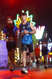 BIB: 2090
                            <button type="button" onclick="openModal(16871306)" class="btn btn-primary btn-sm float-right btn-popup" data-toggle="modal" data-target=".modal-high-quality">
                        <i class="fas fa-shopping-cart"></i> Add to Cart
                    </button>
                                            <button type="button" onclick="isThisMe(16871306, true)" class="btn btn-success btn-sm float-right btn-popup btn-isme hidden" data-toggle="tooltip" data-placement="bottom" title="นี่คือรูปของคุณใช่ไหม คลิกที่นี่เพื่อเอาเข้าอัลบั้ม">
                        <i class="fas fa-plus"></i> Add to album
                    </button>
                    <button type="button" onclick="isThisMe(16871306, false)" class="btn btn-warning btn-sm float-right btn-popup btn-isnotme hidden">
                        <i class="fas fa-ban"></i> Remove from album
                    </button>