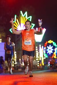 BIB: 24359
                            <button type="button" onclick="openModal(16865757)" class="btn btn-primary btn-sm float-right btn-popup" data-toggle="modal" data-target=".modal-high-quality">
                        <i class="fas fa-shopping-cart"></i> Add to Cart
                    </button>
                                            <button type="button" onclick="isThisMe(16865757, true)" class="btn btn-success btn-sm float-right btn-popup btn-isme hidden" data-toggle="tooltip" data-placement="bottom" title="นี่คือรูปของคุณใช่ไหม คลิกที่นี่เพื่อเอาเข้าอัลบั้ม">
                        <i class="fas fa-plus"></i> Add to album
                    </button>
                    <button type="button" onclick="isThisMe(16865757, false)" class="btn btn-warning btn-sm float-right btn-popup btn-isnotme hidden">
                        <i class="fas fa-ban"></i> Remove from album
                    </button>