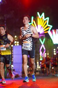 BIB: 75203, 21089
                            <button type="button" onclick="openModal(16880587)" class="btn btn-primary btn-sm float-right btn-popup" data-toggle="modal" data-target=".modal-high-quality">
                        <i class="fas fa-shopping-cart"></i> Add to Cart
                    </button>
                                            <button type="button" onclick="isThisMe(16880587, true)" class="btn btn-success btn-sm float-right btn-popup btn-isme hidden" data-toggle="tooltip" data-placement="bottom" title="นี่คือรูปของคุณใช่ไหม คลิกที่นี่เพื่อเอาเข้าอัลบั้ม">
                        <i class="fas fa-plus"></i> Add to album
                    </button>
                    <button type="button" onclick="isThisMe(16880587, false)" class="btn btn-warning btn-sm float-right btn-popup btn-isnotme hidden">
                        <i class="fas fa-ban"></i> Remove from album
                    </button>