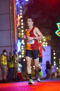 BIB: 16201
                            <button type="button" onclick="openModal(16860744)" class="btn btn-primary btn-sm float-right btn-popup" data-toggle="modal" data-target=".modal-high-quality">
                        <i class="fas fa-shopping-cart"></i> Add to Cart
                    </button>
                                            <button type="button" onclick="isThisMe(16860744, true)" class="btn btn-success btn-sm float-right btn-popup btn-isme hidden" data-toggle="tooltip" data-placement="bottom" title="นี่คือรูปของคุณใช่ไหม คลิกที่นี่เพื่อเอาเข้าอัลบั้ม">
                        <i class="fas fa-plus"></i> Add to album
                    </button>
                    <button type="button" onclick="isThisMe(16860744, false)" class="btn btn-warning btn-sm float-right btn-popup btn-isnotme hidden">
                        <i class="fas fa-ban"></i> Remove from album
                    </button>