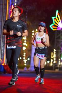 BIB: 42100, 44496
                            <button type="button" onclick="openModal(17125524)" class="btn btn-primary btn-sm float-right btn-popup" data-toggle="modal" data-target=".modal-high-quality">
                        <i class="fas fa-shopping-cart"></i> Add to Cart
                    </button>
                                            <button type="button" onclick="isThisMe(17125524, true)" class="btn btn-success btn-sm float-right btn-popup btn-isme hidden" data-toggle="tooltip" data-placement="bottom" title="นี่คือรูปของคุณใช่ไหม คลิกที่นี่เพื่อเอาเข้าอัลบั้ม">
                        <i class="fas fa-plus"></i> Add to album
                    </button>
                    <button type="button" onclick="isThisMe(17125524, false)" class="btn btn-warning btn-sm float-right btn-popup btn-isnotme hidden">
                        <i class="fas fa-ban"></i> Remove from album
                    </button>