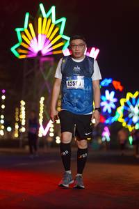 BIB: 425
                            <button type="button" onclick="openModal(17161266)" class="btn btn-primary btn-sm float-right btn-popup" data-toggle="modal" data-target=".modal-high-quality">
                        <i class="fas fa-shopping-cart"></i> Add to Cart
                    </button>
                                            <button type="button" onclick="isThisMe(17161266, true)" class="btn btn-success btn-sm float-right btn-popup btn-isme hidden" data-toggle="tooltip" data-placement="bottom" title="นี่คือรูปของคุณใช่ไหม คลิกที่นี่เพื่อเอาเข้าอัลบั้ม">
                        <i class="fas fa-plus"></i> Add to album
                    </button>
                    <button type="button" onclick="isThisMe(17161266, false)" class="btn btn-warning btn-sm float-right btn-popup btn-isnotme hidden">
                        <i class="fas fa-ban"></i> Remove from album
                    </button>
