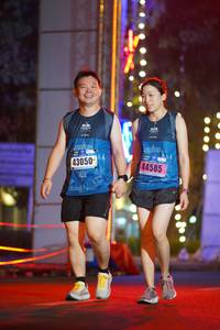 BIB: 43050, 44585
                            <button type="button" onclick="openModal(17125836)" class="btn btn-primary btn-sm float-right btn-popup" data-toggle="modal" data-target=".modal-high-quality">
                        <i class="fas fa-shopping-cart"></i> Add to Cart
                    </button>
                                            <button type="button" onclick="isThisMe(17125836, true)" class="btn btn-success btn-sm float-right btn-popup btn-isme hidden" data-toggle="tooltip" data-placement="bottom" title="นี่คือรูปของคุณใช่ไหม คลิกที่นี่เพื่อเอาเข้าอัลบั้ม">
                        <i class="fas fa-plus"></i> Add to album
                    </button>
                    <button type="button" onclick="isThisMe(17125836, false)" class="btn btn-warning btn-sm float-right btn-popup btn-isnotme hidden">
                        <i class="fas fa-ban"></i> Remove from album
                    </button>