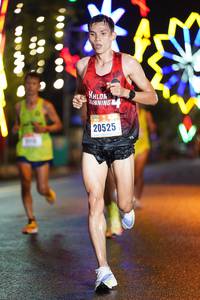 BIB: 20525
                            <button type="button" onclick="openModal(17628327)" class="btn btn-primary btn-sm float-right btn-popup" data-toggle="modal" data-target=".modal-high-quality">
                        <i class="fas fa-shopping-cart"></i> Add to Cart
                    </button>
                                            <button type="button" onclick="isThisMe(17628327, true)" class="btn btn-success btn-sm float-right btn-popup btn-isme hidden" data-toggle="tooltip" data-placement="bottom" title="นี่คือรูปของคุณใช่ไหม คลิกที่นี่เพื่อเอาเข้าอัลบั้ม">
                        <i class="fas fa-plus"></i> Add to album
                    </button>
                    <button type="button" onclick="isThisMe(17628327, false)" class="btn btn-warning btn-sm float-right btn-popup btn-isnotme hidden">
                        <i class="fas fa-ban"></i> Remove from album
                    </button>