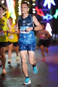 BIB: 4098
                            <button type="button" onclick="openModal(17648604)" class="btn btn-primary btn-sm float-right btn-popup" data-toggle="modal" data-target=".modal-high-quality">
                        <i class="fas fa-shopping-cart"></i> Add to Cart
                    </button>
                                            <button type="button" onclick="isThisMe(17648604, true)" class="btn btn-success btn-sm float-right btn-popup btn-isme hidden" data-toggle="tooltip" data-placement="bottom" title="นี่คือรูปของคุณใช่ไหม คลิกที่นี่เพื่อเอาเข้าอัลบั้ม">
                        <i class="fas fa-plus"></i> Add to album
                    </button>
                    <button type="button" onclick="isThisMe(17648604, false)" class="btn btn-warning btn-sm float-right btn-popup btn-isnotme hidden">
                        <i class="fas fa-ban"></i> Remove from album
                    </button>