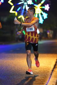 BIB: 21188
                            <button type="button" onclick="openModal(17622020)" class="btn btn-primary btn-sm float-right btn-popup" data-toggle="modal" data-target=".modal-high-quality">
                        <i class="fas fa-shopping-cart"></i> Add to Cart
                    </button>
                                            <button type="button" onclick="isThisMe(17622020, true)" class="btn btn-success btn-sm float-right btn-popup btn-isme hidden" data-toggle="tooltip" data-placement="bottom" title="นี่คือรูปของคุณใช่ไหม คลิกที่นี่เพื่อเอาเข้าอัลบั้ม">
                        <i class="fas fa-plus"></i> Add to album
                    </button>
                    <button type="button" onclick="isThisMe(17622020, false)" class="btn btn-warning btn-sm float-right btn-popup btn-isnotme hidden">
                        <i class="fas fa-ban"></i> Remove from album
                    </button>