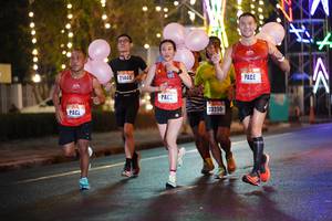 BIB: 21440, 23250, , 
                            <button type="button" onclick="openModal(17651700)" class="btn btn-primary btn-sm float-right btn-popup" data-toggle="modal" data-target=".modal-high-quality">
                        <i class="fas fa-shopping-cart"></i> Add to Cart
                    </button>
                                            <button type="button" onclick="isThisMe(17651700, true)" class="btn btn-success btn-sm float-right btn-popup btn-isme hidden" data-toggle="tooltip" data-placement="bottom" title="นี่คือรูปของคุณใช่ไหม คลิกที่นี่เพื่อเอาเข้าอัลบั้ม">
                        <i class="fas fa-plus"></i> Add to album
                    </button>
                    <button type="button" onclick="isThisMe(17651700, false)" class="btn btn-warning btn-sm float-right btn-popup btn-isnotme hidden">
                        <i class="fas fa-ban"></i> Remove from album
                    </button>