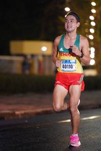 BIB: 40110
                            <button type="button" onclick="openModal(17614819)" class="btn btn-primary btn-sm float-right btn-popup" data-toggle="modal" data-target=".modal-high-quality">
                        <i class="fas fa-shopping-cart"></i> Add to Cart
                    </button>
                                            <button type="button" onclick="isThisMe(17614819, true)" class="btn btn-success btn-sm float-right btn-popup btn-isme hidden" data-toggle="tooltip" data-placement="bottom" title="นี่คือรูปของคุณใช่ไหม คลิกที่นี่เพื่อเอาเข้าอัลบั้ม">
                        <i class="fas fa-plus"></i> Add to album
                    </button>
                    <button type="button" onclick="isThisMe(17614819, false)" class="btn btn-warning btn-sm float-right btn-popup btn-isnotme hidden">
                        <i class="fas fa-ban"></i> Remove from album
                    </button>