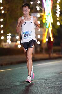 BIB: 40050
                            <button type="button" onclick="openModal(17626590)" class="btn btn-primary btn-sm float-right btn-popup" data-toggle="modal" data-target=".modal-high-quality">
                        <i class="fas fa-shopping-cart"></i> Add to Cart
                    </button>
                                            <button type="button" onclick="isThisMe(17626590, true)" class="btn btn-success btn-sm float-right btn-popup btn-isme hidden" data-toggle="tooltip" data-placement="bottom" title="นี่คือรูปของคุณใช่ไหม คลิกที่นี่เพื่อเอาเข้าอัลบั้ม">
                        <i class="fas fa-plus"></i> Add to album
                    </button>
                    <button type="button" onclick="isThisMe(17626590, false)" class="btn btn-warning btn-sm float-right btn-popup btn-isnotme hidden">
                        <i class="fas fa-ban"></i> Remove from album
                    </button>