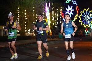 BIB: 41380, 098, 41255
                            <button type="button" onclick="openModal(17636103)" class="btn btn-primary btn-sm float-right btn-popup" data-toggle="modal" data-target=".modal-high-quality">
                        <i class="fas fa-shopping-cart"></i> Add to Cart
                    </button>
                                            <button type="button" onclick="isThisMe(17636103, true)" class="btn btn-success btn-sm float-right btn-popup btn-isme hidden" data-toggle="tooltip" data-placement="bottom" title="นี่คือรูปของคุณใช่ไหม คลิกที่นี่เพื่อเอาเข้าอัลบั้ม">
                        <i class="fas fa-plus"></i> Add to album
                    </button>
                    <button type="button" onclick="isThisMe(17636103, false)" class="btn btn-warning btn-sm float-right btn-popup btn-isnotme hidden">
                        <i class="fas fa-ban"></i> Remove from album
                    </button>