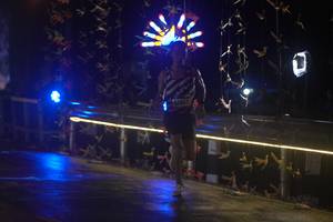 BIB: 807
                            <button type="button" onclick="openModal(16095351)" class="btn btn-primary btn-sm float-right btn-popup" data-toggle="modal" data-target=".modal-high-quality">
                        <i class="fas fa-shopping-cart"></i> Add to Cart
                    </button>
                                            <button type="button" onclick="isThisMe(16095351, true)" class="btn btn-success btn-sm float-right btn-popup btn-isme hidden" data-toggle="tooltip" data-placement="bottom" title="นี่คือรูปของคุณใช่ไหม คลิกที่นี่เพื่อเอาเข้าอัลบั้ม">
                        <i class="fas fa-plus"></i> Add to album
                    </button>
                    <button type="button" onclick="isThisMe(16095351, false)" class="btn btn-warning btn-sm float-right btn-popup btn-isnotme hidden">
                        <i class="fas fa-ban"></i> Remove from album
                    </button>