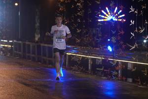 BIB: 41181
                            <button type="button" onclick="openModal(16095378)" class="btn btn-primary btn-sm float-right btn-popup" data-toggle="modal" data-target=".modal-high-quality">
                        <i class="fas fa-shopping-cart"></i> Add to Cart
                    </button>
                                            <button type="button" onclick="isThisMe(16095378, true)" class="btn btn-success btn-sm float-right btn-popup btn-isme hidden" data-toggle="tooltip" data-placement="bottom" title="นี่คือรูปของคุณใช่ไหม คลิกที่นี่เพื่อเอาเข้าอัลบั้ม">
                        <i class="fas fa-plus"></i> Add to album
                    </button>
                    <button type="button" onclick="isThisMe(16095378, false)" class="btn btn-warning btn-sm float-right btn-popup btn-isnotme hidden">
                        <i class="fas fa-ban"></i> Remove from album
                    </button>