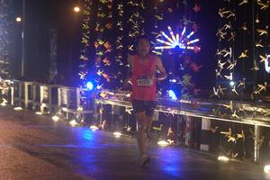 BIB: 4253
                            <button type="button" onclick="openModal(16094905)" class="btn btn-primary btn-sm float-right btn-popup" data-toggle="modal" data-target=".modal-high-quality">
                        <i class="fas fa-shopping-cart"></i> Add to Cart
                    </button>
                                            <button type="button" onclick="isThisMe(16094905, true)" class="btn btn-success btn-sm float-right btn-popup btn-isme hidden" data-toggle="tooltip" data-placement="bottom" title="นี่คือรูปของคุณใช่ไหม คลิกที่นี่เพื่อเอาเข้าอัลบั้ม">
                        <i class="fas fa-plus"></i> Add to album
                    </button>
                    <button type="button" onclick="isThisMe(16094905, false)" class="btn btn-warning btn-sm float-right btn-popup btn-isnotme hidden">
                        <i class="fas fa-ban"></i> Remove from album
                    </button>