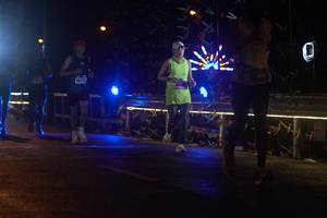 BIB: 4075
                            <button type="button" onclick="openModal(16434259)" class="btn btn-primary btn-sm float-right btn-popup" data-toggle="modal" data-target=".modal-high-quality">
                        <i class="fas fa-shopping-cart"></i> Add to Cart
                    </button>
                                            <button type="button" onclick="isThisMe(16434259, true)" class="btn btn-success btn-sm float-right btn-popup btn-isme hidden" data-toggle="tooltip" data-placement="bottom" title="นี่คือรูปของคุณใช่ไหม คลิกที่นี่เพื่อเอาเข้าอัลบั้ม">
                        <i class="fas fa-plus"></i> Add to album
                    </button>
                    <button type="button" onclick="isThisMe(16434259, false)" class="btn btn-warning btn-sm float-right btn-popup btn-isnotme hidden">
                        <i class="fas fa-ban"></i> Remove from album
                    </button>