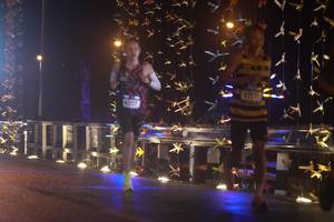 BIB: 421, 41227
                            <button type="button" onclick="openModal(16103125)" class="btn btn-primary btn-sm float-right btn-popup" data-toggle="modal" data-target=".modal-high-quality">
                        <i class="fas fa-shopping-cart"></i> Add to Cart
                    </button>
                                            <button type="button" onclick="isThisMe(16103125, true)" class="btn btn-success btn-sm float-right btn-popup btn-isme hidden" data-toggle="tooltip" data-placement="bottom" title="นี่คือรูปของคุณใช่ไหม คลิกที่นี่เพื่อเอาเข้าอัลบั้ม">
                        <i class="fas fa-plus"></i> Add to album
                    </button>
                    <button type="button" onclick="isThisMe(16103125, false)" class="btn btn-warning btn-sm float-right btn-popup btn-isnotme hidden">
                        <i class="fas fa-ban"></i> Remove from album
                    </button>