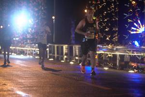 BIB: 424, 0022
                            <button type="button" onclick="openModal(16144686)" class="btn btn-primary btn-sm float-right btn-popup" data-toggle="modal" data-target=".modal-high-quality">
                        <i class="fas fa-shopping-cart"></i> Add to Cart
                    </button>
                                            <button type="button" onclick="isThisMe(16144686, true)" class="btn btn-success btn-sm float-right btn-popup btn-isme hidden" data-toggle="tooltip" data-placement="bottom" title="นี่คือรูปของคุณใช่ไหม คลิกที่นี่เพื่อเอาเข้าอัลบั้ม">
                        <i class="fas fa-plus"></i> Add to album
                    </button>
                    <button type="button" onclick="isThisMe(16144686, false)" class="btn btn-warning btn-sm float-right btn-popup btn-isnotme hidden">
                        <i class="fas fa-ban"></i> Remove from album
                    </button>