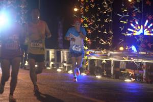 BIB: 12412, 40437
                            <button type="button" onclick="openModal(16220604)" class="btn btn-primary btn-sm float-right btn-popup" data-toggle="modal" data-target=".modal-high-quality">
                        <i class="fas fa-shopping-cart"></i> Add to Cart
                    </button>
                                            <button type="button" onclick="isThisMe(16220604, true)" class="btn btn-success btn-sm float-right btn-popup btn-isme hidden" data-toggle="tooltip" data-placement="bottom" title="นี่คือรูปของคุณใช่ไหม คลิกที่นี่เพื่อเอาเข้าอัลบั้ม">
                        <i class="fas fa-plus"></i> Add to album
                    </button>
                    <button type="button" onclick="isThisMe(16220604, false)" class="btn btn-warning btn-sm float-right btn-popup btn-isnotme hidden">
                        <i class="fas fa-ban"></i> Remove from album
                    </button>