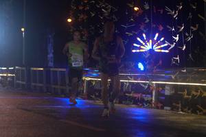 BIB: 4000
                            <button type="button" onclick="openModal(16126986)" class="btn btn-primary btn-sm float-right btn-popup" data-toggle="modal" data-target=".modal-high-quality">
                        <i class="fas fa-shopping-cart"></i> Add to Cart
                    </button>
                                            <button type="button" onclick="isThisMe(16126986, true)" class="btn btn-success btn-sm float-right btn-popup btn-isme hidden" data-toggle="tooltip" data-placement="bottom" title="นี่คือรูปของคุณใช่ไหม คลิกที่นี่เพื่อเอาเข้าอัลบั้ม">
                        <i class="fas fa-plus"></i> Add to album
                    </button>
                    <button type="button" onclick="isThisMe(16126986, false)" class="btn btn-warning btn-sm float-right btn-popup btn-isnotme hidden">
                        <i class="fas fa-ban"></i> Remove from album
                    </button>