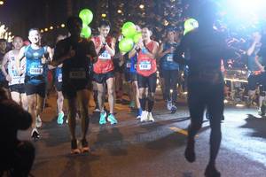 BIB: 412, 10660, 41115
                            <button type="button" onclick="openModal(16655321)" class="btn btn-primary btn-sm float-right btn-popup" data-toggle="modal" data-target=".modal-high-quality">
                        <i class="fas fa-shopping-cart"></i> Add to Cart
                    </button>
                                            <button type="button" onclick="isThisMe(16655321, true)" class="btn btn-success btn-sm float-right btn-popup btn-isme hidden" data-toggle="tooltip" data-placement="bottom" title="นี่คือรูปของคุณใช่ไหม คลิกที่นี่เพื่อเอาเข้าอัลบั้ม">
                        <i class="fas fa-plus"></i> Add to album
                    </button>
                    <button type="button" onclick="isThisMe(16655321, false)" class="btn btn-warning btn-sm float-right btn-popup btn-isnotme hidden">
                        <i class="fas fa-ban"></i> Remove from album
                    </button>