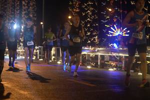 BIB: 42576, 41362, 4004
                            <button type="button" onclick="openModal(16398876)" class="btn btn-primary btn-sm float-right btn-popup" data-toggle="modal" data-target=".modal-high-quality">
                        <i class="fas fa-shopping-cart"></i> Add to Cart
                    </button>
                                            <button type="button" onclick="isThisMe(16398876, true)" class="btn btn-success btn-sm float-right btn-popup btn-isme hidden" data-toggle="tooltip" data-placement="bottom" title="นี่คือรูปของคุณใช่ไหม คลิกที่นี่เพื่อเอาเข้าอัลบั้ม">
                        <i class="fas fa-plus"></i> Add to album
                    </button>
                    <button type="button" onclick="isThisMe(16398876, false)" class="btn btn-warning btn-sm float-right btn-popup btn-isnotme hidden">
                        <i class="fas fa-ban"></i> Remove from album
                    </button>