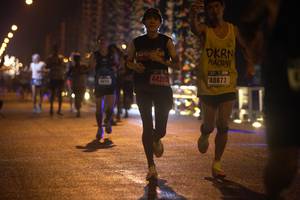 BIB: 4420, 40873
                            <button type="button" onclick="openModal(16298825)" class="btn btn-primary btn-sm float-right btn-popup" data-toggle="modal" data-target=".modal-high-quality">
                        <i class="fas fa-shopping-cart"></i> Add to Cart
                    </button>
                                            <button type="button" onclick="isThisMe(16298825, true)" class="btn btn-success btn-sm float-right btn-popup btn-isme hidden" data-toggle="tooltip" data-placement="bottom" title="นี่คือรูปของคุณใช่ไหม คลิกที่นี่เพื่อเอาเข้าอัลบั้ม">
                        <i class="fas fa-plus"></i> Add to album
                    </button>
                    <button type="button" onclick="isThisMe(16298825, false)" class="btn btn-warning btn-sm float-right btn-popup btn-isnotme hidden">
                        <i class="fas fa-ban"></i> Remove from album
                    </button>