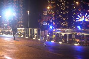 BIB: 242047
                            <button type="button" onclick="openModal(16119641)" class="btn btn-primary btn-sm float-right btn-popup" data-toggle="modal" data-target=".modal-high-quality">
                        <i class="fas fa-shopping-cart"></i> Add to Cart
                    </button>
                                            <button type="button" onclick="isThisMe(16119641, true)" class="btn btn-success btn-sm float-right btn-popup btn-isme hidden" data-toggle="tooltip" data-placement="bottom" title="นี่คือรูปของคุณใช่ไหม คลิกที่นี่เพื่อเอาเข้าอัลบั้ม">
                        <i class="fas fa-plus"></i> Add to album
                    </button>
                    <button type="button" onclick="isThisMe(16119641, false)" class="btn btn-warning btn-sm float-right btn-popup btn-isnotme hidden">
                        <i class="fas fa-ban"></i> Remove from album
                    </button>