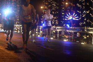 BIB: 41501, 1723
                            <button type="button" onclick="openModal(16257784)" class="btn btn-primary btn-sm float-right btn-popup" data-toggle="modal" data-target=".modal-high-quality">
                        <i class="fas fa-shopping-cart"></i> Add to Cart
                    </button>
                                            <button type="button" onclick="isThisMe(16257784, true)" class="btn btn-success btn-sm float-right btn-popup btn-isme hidden" data-toggle="tooltip" data-placement="bottom" title="นี่คือรูปของคุณใช่ไหม คลิกที่นี่เพื่อเอาเข้าอัลบั้ม">
                        <i class="fas fa-plus"></i> Add to album
                    </button>
                    <button type="button" onclick="isThisMe(16257784, false)" class="btn btn-warning btn-sm float-right btn-popup btn-isnotme hidden">
                        <i class="fas fa-ban"></i> Remove from album
                    </button>