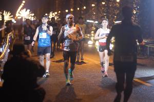 BIB: 410, 4092
                            <button type="button" onclick="openModal(16746394)" class="btn btn-primary btn-sm float-right btn-popup" data-toggle="modal" data-target=".modal-high-quality">
                        <i class="fas fa-shopping-cart"></i> Add to Cart
                    </button>
                                            <button type="button" onclick="isThisMe(16746394, true)" class="btn btn-success btn-sm float-right btn-popup btn-isme hidden" data-toggle="tooltip" data-placement="bottom" title="นี่คือรูปของคุณใช่ไหม คลิกที่นี่เพื่อเอาเข้าอัลบั้ม">
                        <i class="fas fa-plus"></i> Add to album
                    </button>
                    <button type="button" onclick="isThisMe(16746394, false)" class="btn btn-warning btn-sm float-right btn-popup btn-isnotme hidden">
                        <i class="fas fa-ban"></i> Remove from album
                    </button>