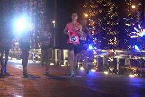 BIB: 1978, 40826
                            <button type="button" onclick="openModal(16124354)" class="btn btn-primary btn-sm float-right btn-popup" data-toggle="modal" data-target=".modal-high-quality">
                        <i class="fas fa-shopping-cart"></i> Add to Cart
                    </button>
                                            <button type="button" onclick="isThisMe(16124354, true)" class="btn btn-success btn-sm float-right btn-popup btn-isme hidden" data-toggle="tooltip" data-placement="bottom" title="นี่คือรูปของคุณใช่ไหม คลิกที่นี่เพื่อเอาเข้าอัลบั้ม">
                        <i class="fas fa-plus"></i> Add to album
                    </button>
                    <button type="button" onclick="isThisMe(16124354, false)" class="btn btn-warning btn-sm float-right btn-popup btn-isnotme hidden">
                        <i class="fas fa-ban"></i> Remove from album
                    </button>