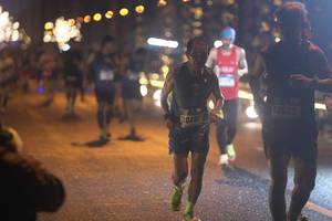 BIB: 632, 0440
                            <button type="button" onclick="openModal(16607284)" class="btn btn-primary btn-sm float-right btn-popup" data-toggle="modal" data-target=".modal-high-quality">
                        <i class="fas fa-shopping-cart"></i> Add to Cart
                    </button>
                                            <button type="button" onclick="isThisMe(16607284, true)" class="btn btn-success btn-sm float-right btn-popup btn-isme hidden" data-toggle="tooltip" data-placement="bottom" title="นี่คือรูปของคุณใช่ไหม คลิกที่นี่เพื่อเอาเข้าอัลบั้ม">
                        <i class="fas fa-plus"></i> Add to album
                    </button>
                    <button type="button" onclick="isThisMe(16607284, false)" class="btn btn-warning btn-sm float-right btn-popup btn-isnotme hidden">
                        <i class="fas fa-ban"></i> Remove from album
                    </button>