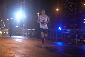 BIB: 40814
                            <button type="button" onclick="openModal(16110389)" class="btn btn-primary btn-sm float-right btn-popup" data-toggle="modal" data-target=".modal-high-quality">
                        <i class="fas fa-shopping-cart"></i> Add to Cart
                    </button>
                                            <button type="button" onclick="isThisMe(16110389, true)" class="btn btn-success btn-sm float-right btn-popup btn-isme hidden" data-toggle="tooltip" data-placement="bottom" title="นี่คือรูปของคุณใช่ไหม คลิกที่นี่เพื่อเอาเข้าอัลบั้ม">
                        <i class="fas fa-plus"></i> Add to album
                    </button>
                    <button type="button" onclick="isThisMe(16110389, false)" class="btn btn-warning btn-sm float-right btn-popup btn-isnotme hidden">
                        <i class="fas fa-ban"></i> Remove from album
                    </button>