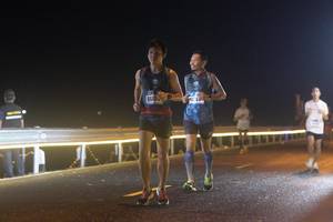 BIB: 8640, 41768
                            <button type="button" onclick="openModal(16535031)" class="btn btn-primary btn-sm float-right btn-popup" data-toggle="modal" data-target=".modal-high-quality">
                        <i class="fas fa-shopping-cart"></i> Add to Cart
                    </button>
                                            <button type="button" onclick="isThisMe(16535031, true)" class="btn btn-success btn-sm float-right btn-popup btn-isme hidden" data-toggle="tooltip" data-placement="bottom" title="นี่คือรูปของคุณใช่ไหม คลิกที่นี่เพื่อเอาเข้าอัลบั้ม">
                        <i class="fas fa-plus"></i> Add to album
                    </button>
                    <button type="button" onclick="isThisMe(16535031, false)" class="btn btn-warning btn-sm float-right btn-popup btn-isnotme hidden">
                        <i class="fas fa-ban"></i> Remove from album
                    </button>