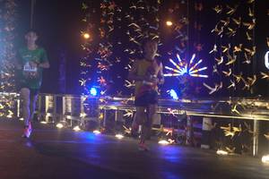 BIB: 409
                            <button type="button" onclick="openModal(16102779)" class="btn btn-primary btn-sm float-right btn-popup" data-toggle="modal" data-target=".modal-high-quality">
                        <i class="fas fa-shopping-cart"></i> Add to Cart
                    </button>
                                            <button type="button" onclick="isThisMe(16102779, true)" class="btn btn-success btn-sm float-right btn-popup btn-isme hidden" data-toggle="tooltip" data-placement="bottom" title="นี่คือรูปของคุณใช่ไหม คลิกที่นี่เพื่อเอาเข้าอัลบั้ม">
                        <i class="fas fa-plus"></i> Add to album
                    </button>
                    <button type="button" onclick="isThisMe(16102779, false)" class="btn btn-warning btn-sm float-right btn-popup btn-isnotme hidden">
                        <i class="fas fa-ban"></i> Remove from album
                    </button>