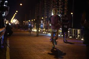 BIB: 40780
                            <button type="button" onclick="openModal(16480182)" class="btn btn-primary btn-sm float-right btn-popup" data-toggle="modal" data-target=".modal-high-quality">
                        <i class="fas fa-shopping-cart"></i> Add to Cart
                    </button>
                                            <button type="button" onclick="isThisMe(16480182, true)" class="btn btn-success btn-sm float-right btn-popup btn-isme hidden" data-toggle="tooltip" data-placement="bottom" title="นี่คือรูปของคุณใช่ไหม คลิกที่นี่เพื่อเอาเข้าอัลบั้ม">
                        <i class="fas fa-plus"></i> Add to album
                    </button>
                    <button type="button" onclick="isThisMe(16480182, false)" class="btn btn-warning btn-sm float-right btn-popup btn-isnotme hidden">
                        <i class="fas fa-ban"></i> Remove from album
                    </button>