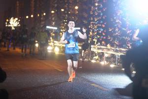 BIB: 2749
                            <button type="button" onclick="openModal(16736151)" class="btn btn-primary btn-sm float-right btn-popup" data-toggle="modal" data-target=".modal-high-quality">
                        <i class="fas fa-shopping-cart"></i> Add to Cart
                    </button>
                                            <button type="button" onclick="isThisMe(16736151, true)" class="btn btn-success btn-sm float-right btn-popup btn-isme hidden" data-toggle="tooltip" data-placement="bottom" title="นี่คือรูปของคุณใช่ไหม คลิกที่นี่เพื่อเอาเข้าอัลบั้ม">
                        <i class="fas fa-plus"></i> Add to album
                    </button>
                    <button type="button" onclick="isThisMe(16736151, false)" class="btn btn-warning btn-sm float-right btn-popup btn-isnotme hidden">
                        <i class="fas fa-ban"></i> Remove from album
                    </button>