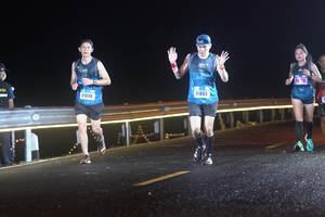 BIB: 41855, 41840
                            <button type="button" onclick="openModal(16584592)" class="btn btn-primary btn-sm float-right btn-popup" data-toggle="modal" data-target=".modal-high-quality">
                        <i class="fas fa-shopping-cart"></i> Add to Cart
                    </button>
                                            <button type="button" onclick="isThisMe(16584592, true)" class="btn btn-success btn-sm float-right btn-popup btn-isme hidden" data-toggle="tooltip" data-placement="bottom" title="นี่คือรูปของคุณใช่ไหม คลิกที่นี่เพื่อเอาเข้าอัลบั้ม">
                        <i class="fas fa-plus"></i> Add to album
                    </button>
                    <button type="button" onclick="isThisMe(16584592, false)" class="btn btn-warning btn-sm float-right btn-popup btn-isnotme hidden">
                        <i class="fas fa-ban"></i> Remove from album
                    </button>