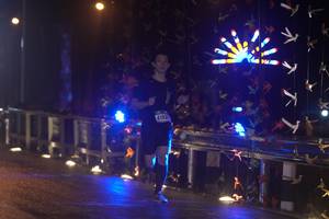 BIB: 4103
                            <button type="button" onclick="openModal(16100874)" class="btn btn-primary btn-sm float-right btn-popup" data-toggle="modal" data-target=".modal-high-quality">
                        <i class="fas fa-shopping-cart"></i> Add to Cart
                    </button>
                                            <button type="button" onclick="isThisMe(16100874, true)" class="btn btn-success btn-sm float-right btn-popup btn-isme hidden" data-toggle="tooltip" data-placement="bottom" title="นี่คือรูปของคุณใช่ไหม คลิกที่นี่เพื่อเอาเข้าอัลบั้ม">
                        <i class="fas fa-plus"></i> Add to album
                    </button>
                    <button type="button" onclick="isThisMe(16100874, false)" class="btn btn-warning btn-sm float-right btn-popup btn-isnotme hidden">
                        <i class="fas fa-ban"></i> Remove from album
                    </button>