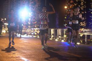 BIB: 41027, 0063, 4141, 41456
                            <button type="button" onclick="openModal(16138965)" class="btn btn-primary btn-sm float-right btn-popup" data-toggle="modal" data-target=".modal-high-quality">
                        <i class="fas fa-shopping-cart"></i> Add to Cart
                    </button>
                                            <button type="button" onclick="isThisMe(16138965, true)" class="btn btn-success btn-sm float-right btn-popup btn-isme hidden" data-toggle="tooltip" data-placement="bottom" title="นี่คือรูปของคุณใช่ไหม คลิกที่นี่เพื่อเอาเข้าอัลบั้ม">
                        <i class="fas fa-plus"></i> Add to album
                    </button>
                    <button type="button" onclick="isThisMe(16138965, false)" class="btn btn-warning btn-sm float-right btn-popup btn-isnotme hidden">
                        <i class="fas fa-ban"></i> Remove from album
                    </button>