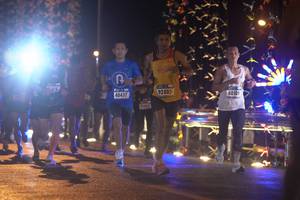 BIB: 40432, 92402, 40109
                            <button type="button" onclick="openModal(16132030)" class="btn btn-primary btn-sm float-right btn-popup" data-toggle="modal" data-target=".modal-high-quality">
                        <i class="fas fa-shopping-cart"></i> Add to Cart
                    </button>
                                            <button type="button" onclick="isThisMe(16132030, true)" class="btn btn-success btn-sm float-right btn-popup btn-isme hidden" data-toggle="tooltip" data-placement="bottom" title="นี่คือรูปของคุณใช่ไหม คลิกที่นี่เพื่อเอาเข้าอัลบั้ม">
                        <i class="fas fa-plus"></i> Add to album
                    </button>
                    <button type="button" onclick="isThisMe(16132030, false)" class="btn btn-warning btn-sm float-right btn-popup btn-isnotme hidden">
                        <i class="fas fa-ban"></i> Remove from album
                    </button>