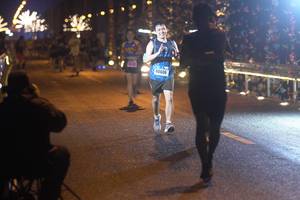 BIB: 40606
                            <button type="button" onclick="openModal(16690788)" class="btn btn-primary btn-sm float-right btn-popup" data-toggle="modal" data-target=".modal-high-quality">
                        <i class="fas fa-shopping-cart"></i> Add to Cart
                    </button>
                                            <button type="button" onclick="isThisMe(16690788, true)" class="btn btn-success btn-sm float-right btn-popup btn-isme hidden" data-toggle="tooltip" data-placement="bottom" title="นี่คือรูปของคุณใช่ไหม คลิกที่นี่เพื่อเอาเข้าอัลบั้ม">
                        <i class="fas fa-plus"></i> Add to album
                    </button>
                    <button type="button" onclick="isThisMe(16690788, false)" class="btn btn-warning btn-sm float-right btn-popup btn-isnotme hidden">
                        <i class="fas fa-ban"></i> Remove from album
                    </button>